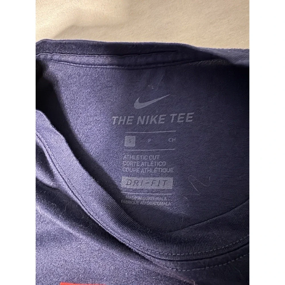 Nike great preowned